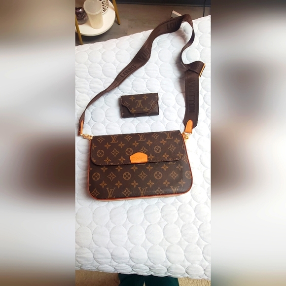 Handbags - LV crossbody and small wallet